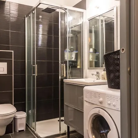 Escapade Dacquoise * דקס