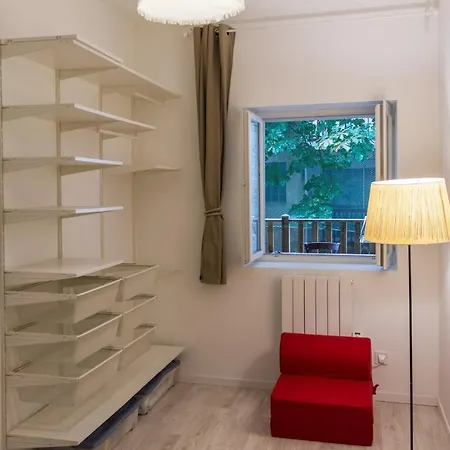 Escapade Dacquoise * דקס